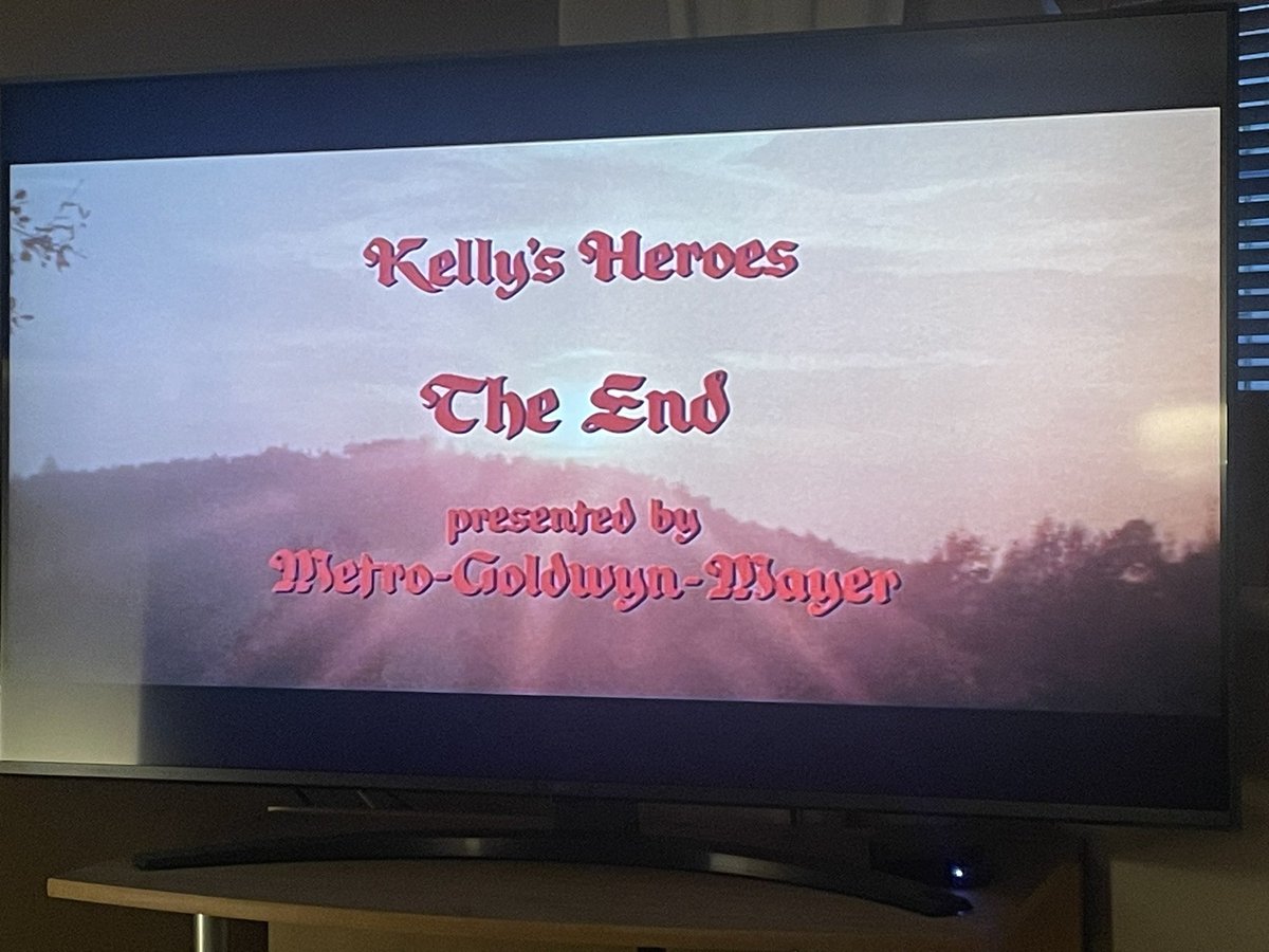 Juliet T 🇫🇷 tweet media