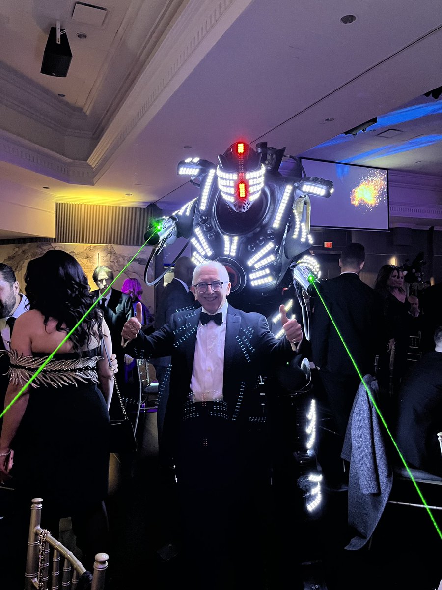 SR Condo Law tweet media