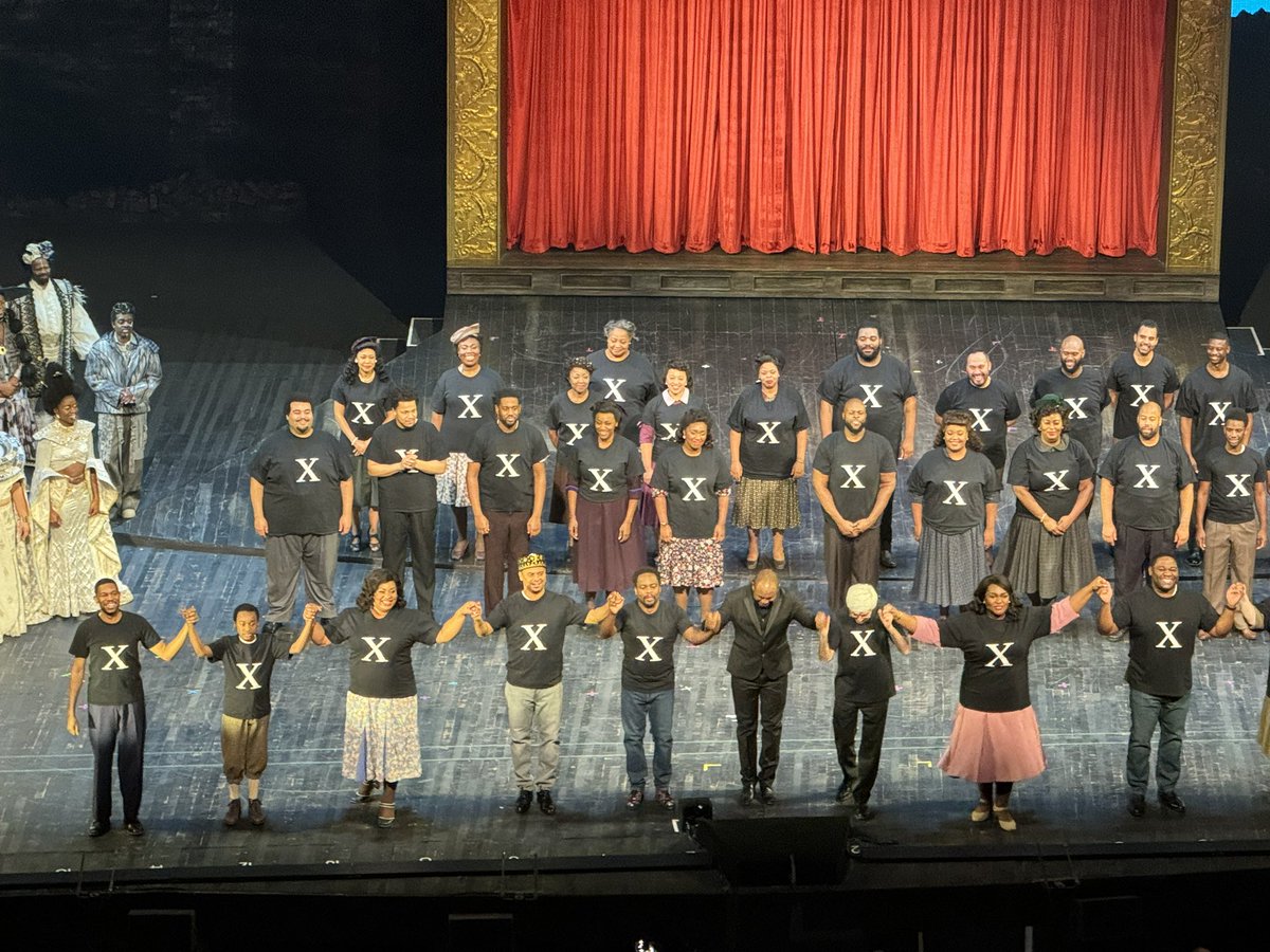 PKubeyEA's tweet image. Treated myself to the #MetOpera #MalcolmX last night. Powerful! Fantastic score, production, and cast.