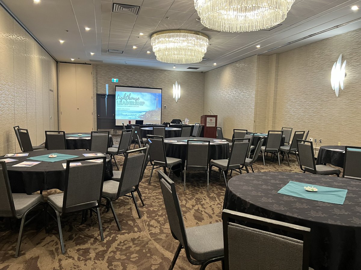 mrslindsayavv's tweet photo. I'm excited to speak this morning at 2023 Fall PDC on behalf of @CSL_Leaders ! Looking forward to welcoming delegates in 20 mins! https://t.co/HrMVkYnKU8 @ATA_PD #ATAPD @sched https://t.co/nikgGczhvf