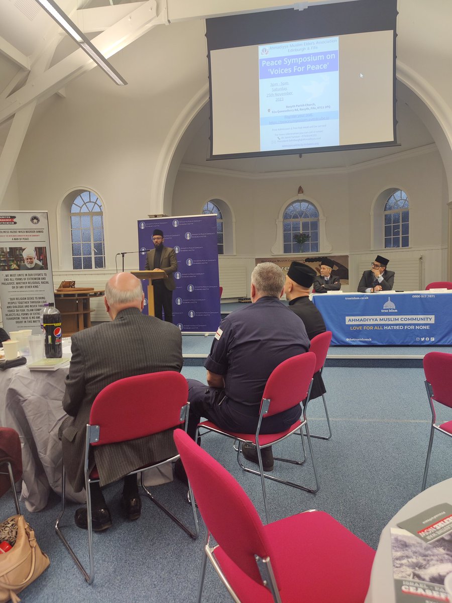 Keynote speech on the topic of Peace by Imam Fakhar Aftab of Ahmadiyya Muslim community. "Those who wage war on innocent people in the name of Islam are against the teaching of Islam". #loveforallhatredfornone #VoicesForPeace