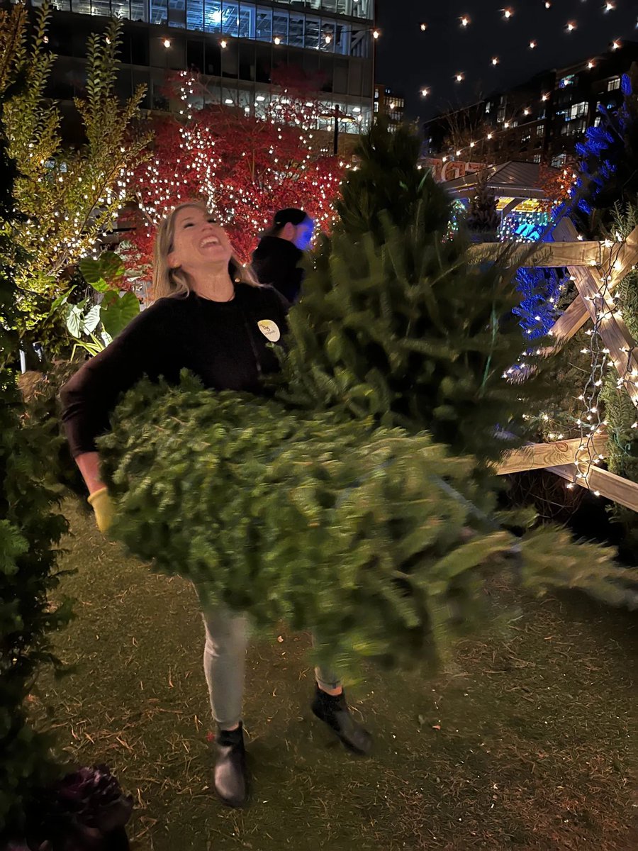 h3projectdc's tweet photo. 🎄OPEN! The @givingtreelot is open at @wundergartendc! Come get your holiday trees and support our mission to end homelessness!🎄 #h3project #homeless #outreach  #christmas #holiday #trees #giving @noma @downtowndcbid @downtowndcfoundation @dupontcircledc @capitolhillbid @MVTCID https://t.co/IjR9GD3eho