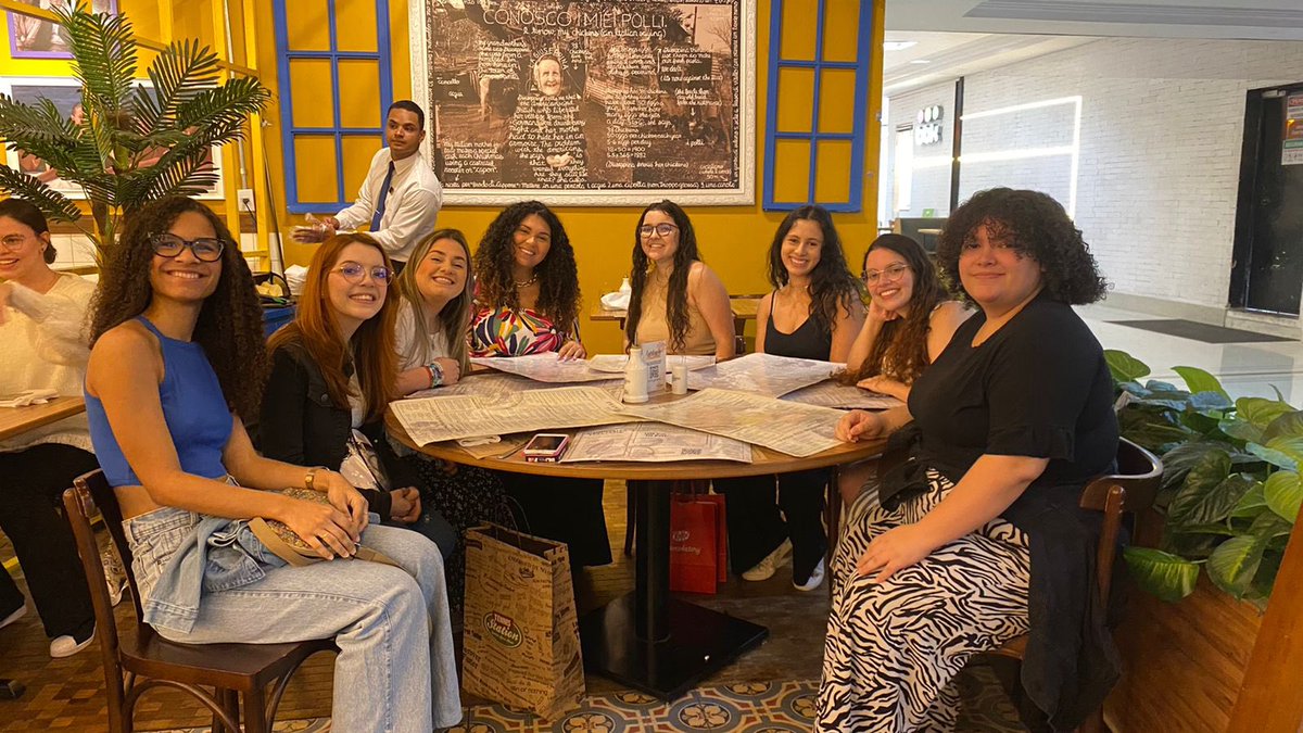 aelinfeath's tweet photo. Essas Barbies escrevem au percabeth e leem também 🫶🏽🫶🏽🫶🏽🫶🏽
@pippermclean @writtenbyac @JuArchasely @M_Ashryver @maridsilva_ @lighteninfire @KSansahra https://t.co/2CAHFdOAFd