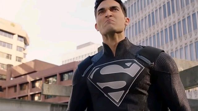 RogueSolo17's tweet image. Remember #Elseworlds ? 🏹⚡💥

#Arrowverse #DC #CW