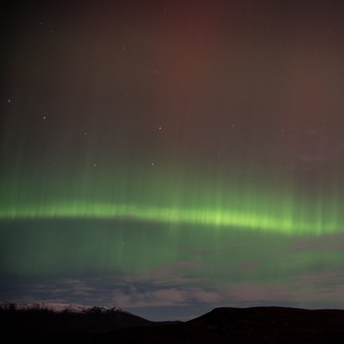 diggums's tweet photo. Triptych of the plough and aurora, from just outside the village and the back garden. Zingiest I've ever seen.
#aurora #auroraborealis #northernlights #ullapool #plough #ursamajor #longexposure #nightsky #scotland #zingy https://t.co/16kmKs7j1f
