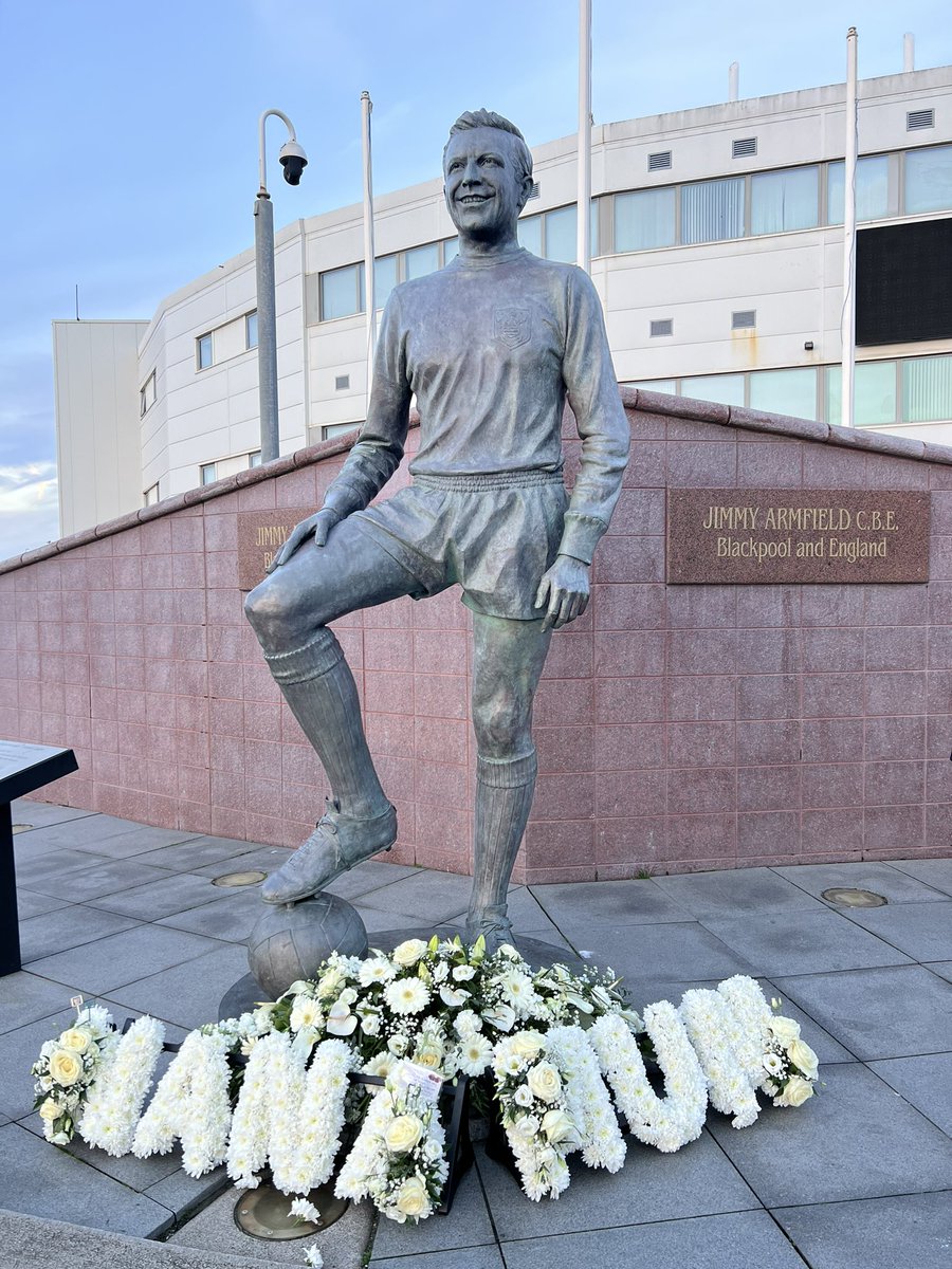 Duncan Armfield tweet media