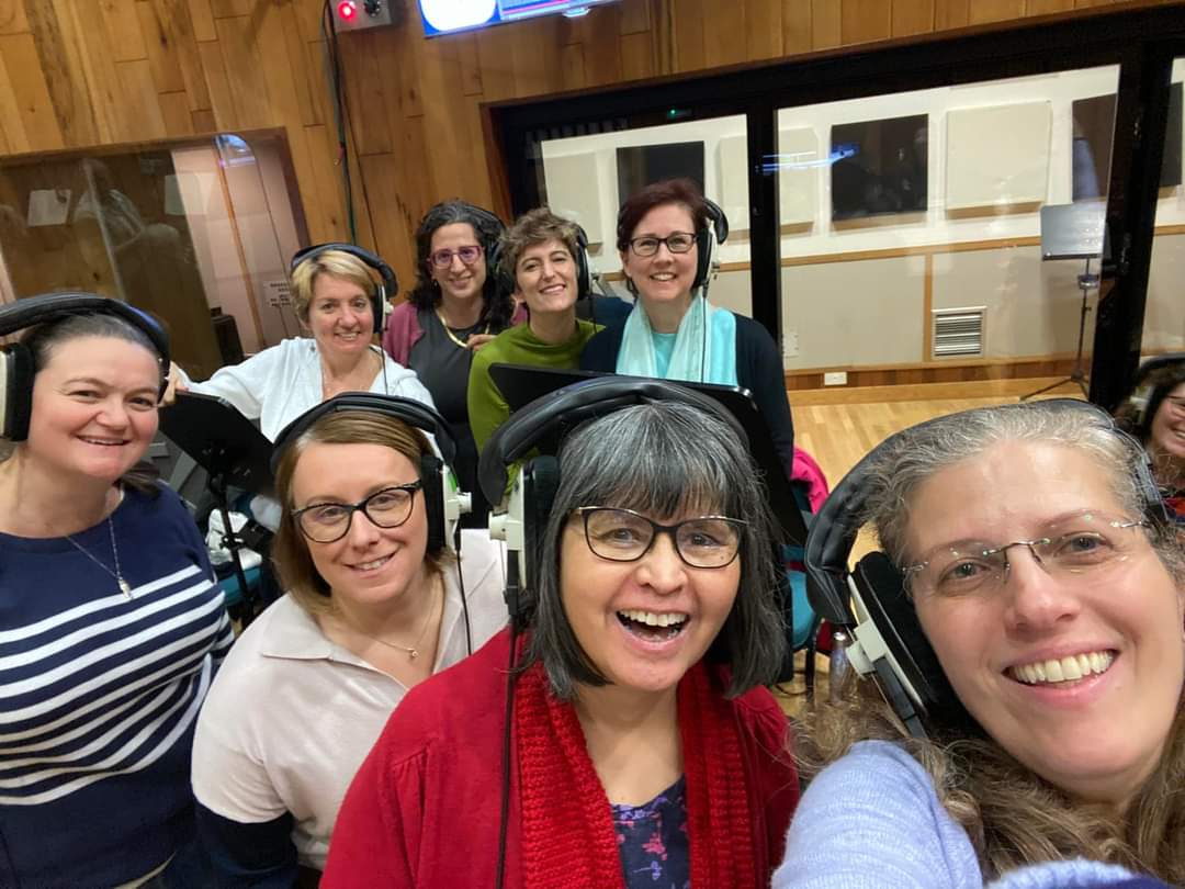 thechoir's tweet photo. Back in the studio today, this time for a top secret advert.
Rather than waiting until it appears on TV, why not come along and hear us live in our #SingChristmas concert in Highgate on 16 Dec...
https://t.co/l2IULZBZlF
#BusyChoir #VersatileChoir #LondonChoir #Singing https://t.co/b6Moqc2HF1