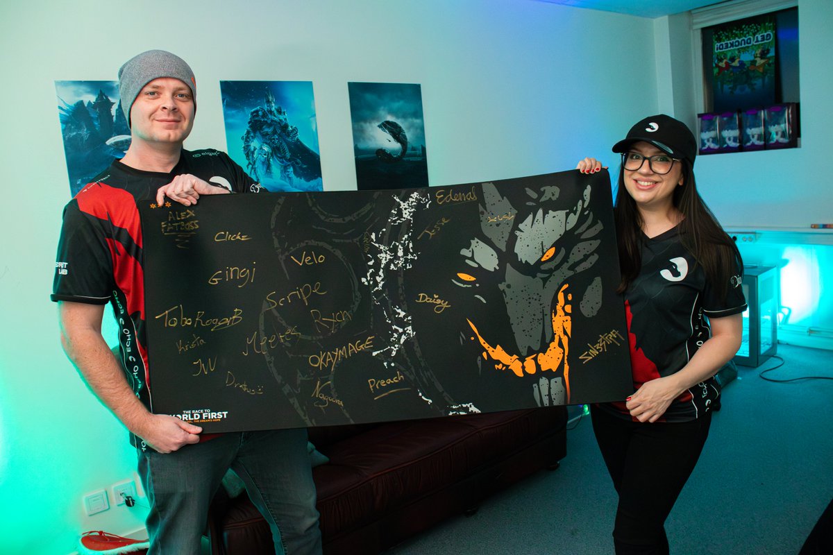 To celebrate Fyrakk's impending doom... it's giveaway time! 🎉 In collaboration with @propads_gg, we're giving away this 3XL Limited Edition Echo Mousepad, signed by the entire cast and crew here in Växjö. 🙌 Good luck! To enter: ✅ Follow us and @propads_gg 🔁 Retweet ❤️ Like