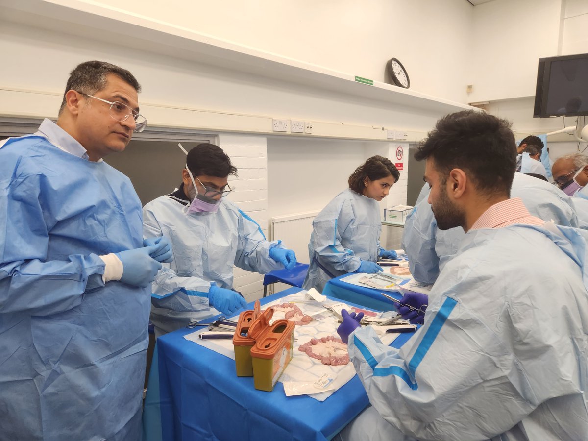 🎉 Wrapped up a stellar Laparoscopic Surgery Workshop by Dukes Club. Props to our eager trainees & faculty for their dynamism and expertise. Hat tip to Medtronics & Applied Medical for their support. Here's to advancing #SurgicalSkills & #InnovativeLearning! #MedEd #DukesClub