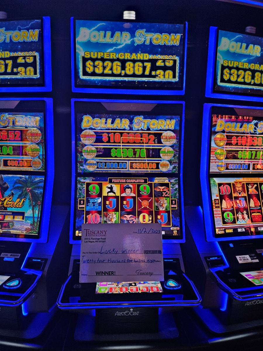 TuscanyCasino's tweet photo. November is already overflowing with winners! Including Tamika who took home $16,948, two lucky locals who took home $24,108 and $8,624. Sign up for DaVinci Rewards and try your luck today! ๐ฐ #TuscanyLV #TuscanyCasino #jackpot #DavinciRewards #winner #luckylocal #jackpotwinner https://t.co/64qwTdj8oT
