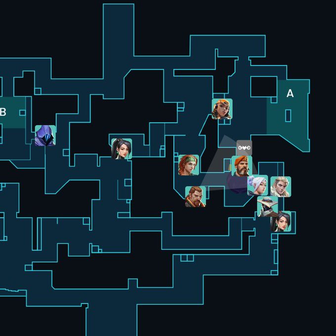 アイアン2 VCソーヴァとセージ
こういう時って
ジェットのエントリーしたらいいんだろ…

目的としてはドローンと一緒にエントリー予定
最初スカイ見えてマップでレイズの位置
わかったから行けると思って
ドローンより遅くブリムの位置まで移動したら
ブリーチ気づかなくてジェット(俺)はやられて… 