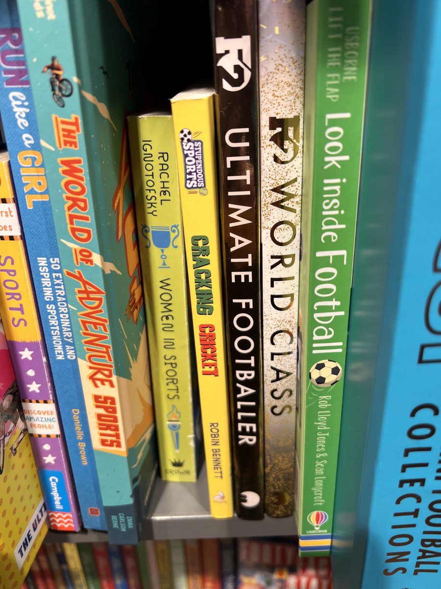 writer_robin's tweet photo. Hat trick! Oxford WhSmith, Waterstones and Blackwells ⁦@FireflyPress⁩ #stupendoussports #monstermax https://t.co/sniZtZWW19