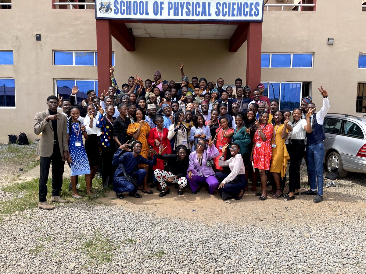 KenzeDaniel16's tweet image. Had My Seminar Defense ✅️
I Have The Best Of Friends 🥰🥰
#ClassInvicta
#TheBeginningOfTheEnd
#LastDaysInFUTA