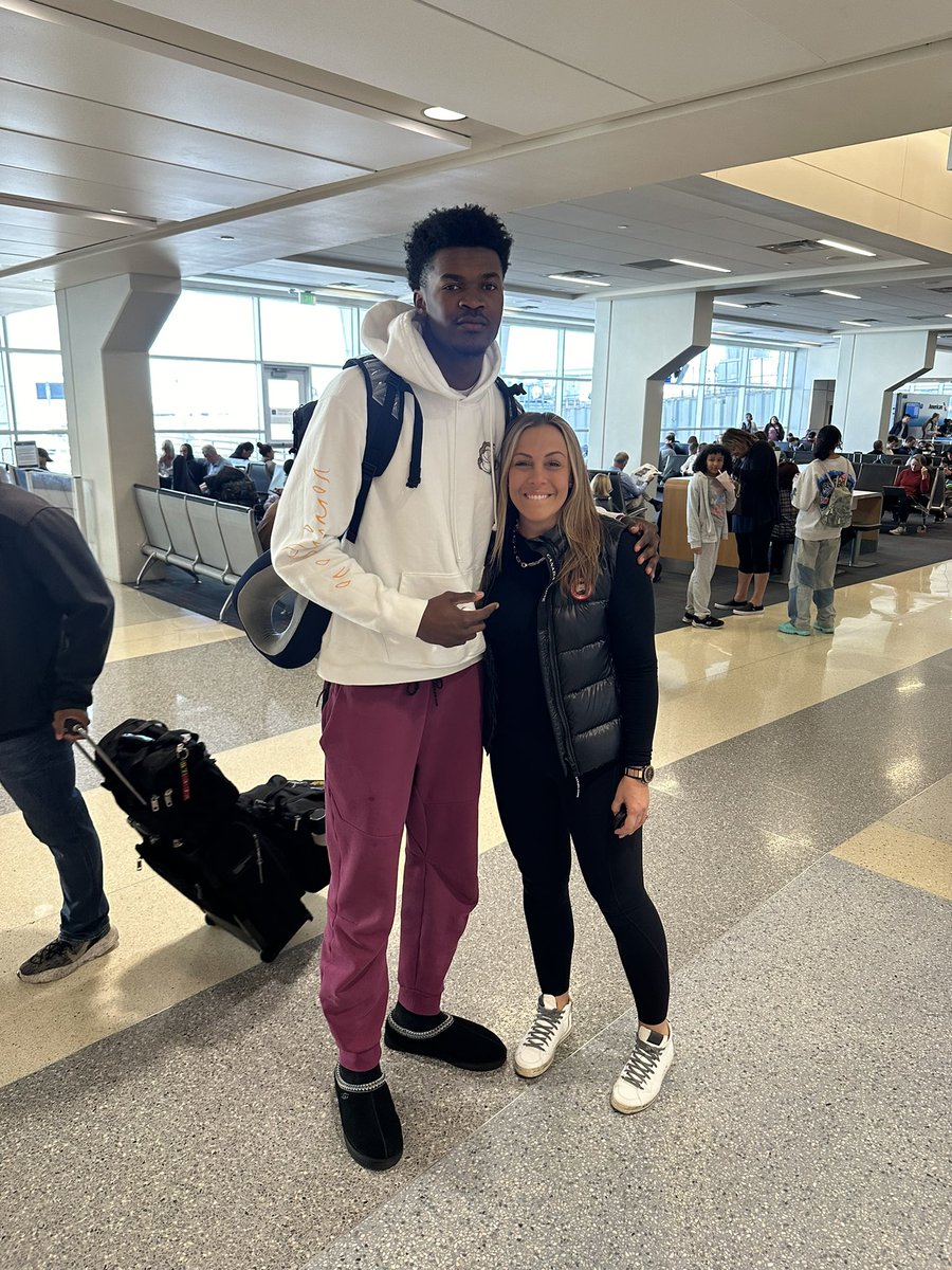 Sarah Kennedy Ellis tweet media