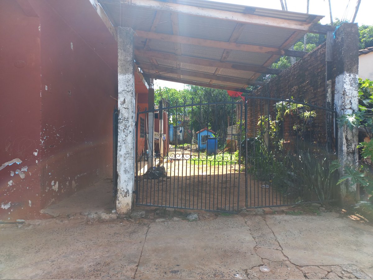 Darioosgon's tweet photo. AMIGOS VENDO MI  CASA‼️‼️
LUQUE : BARRIO MOLINO ( a cuadras del CIT , A 10 minutos ñu guazu ) 
A 1 cuadras de colegio y plaza .
AGRADEZCO  RT !!!! 🙏
CONSULTAS A PV 🙌 https://t.co/FLWqQB2UcM
