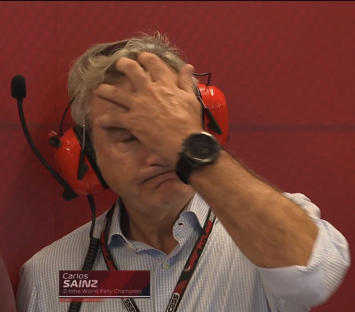 Sainz fans two days in a row:

#AbuDhabiGP #skf1