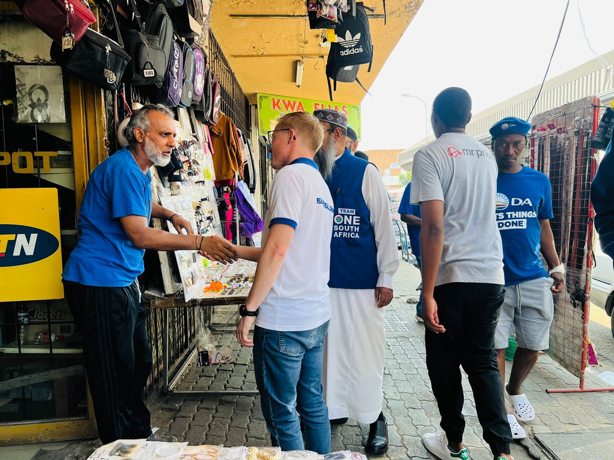 MayorPappas's tweet image. Thank you to the business owners in Newcastle for sharing the pains that you go through in trying to keep your businesses open. 

Indeed our small towns and secondary cities need serious support to get basic services right. 

#pappasforpremier #1plus1 #RescueKZN