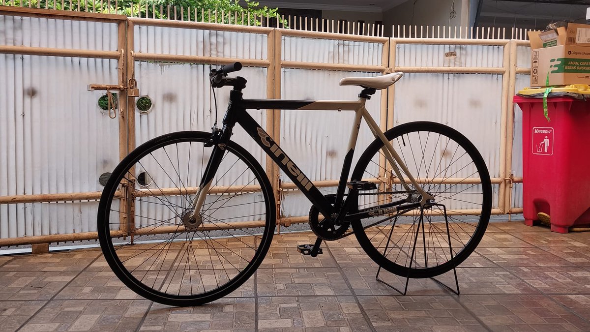 Rizki ☮ tweet media