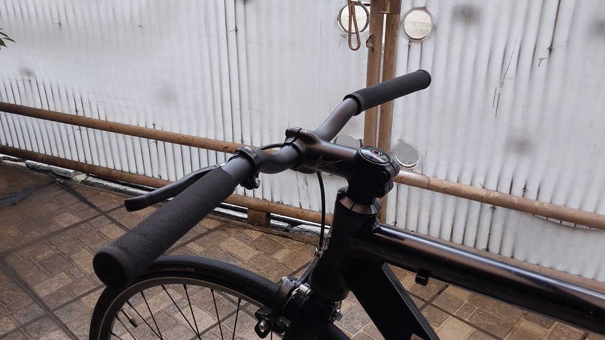 Fullbike Cinelli Generik (Prompt) Sz 50
- Wheelset FnR Araya 713 
- Barset Prompt Non OS + Grip ^ Stem Nukik
- Sadle Velo Vintage 
- Crank Lasco 48T ^ Chain Haflink

Price : 2 JT Net
Lokasi Tebet - WA 083879624752
#fnfjb <a href="/primafixed/">PRIMAfixed</a>