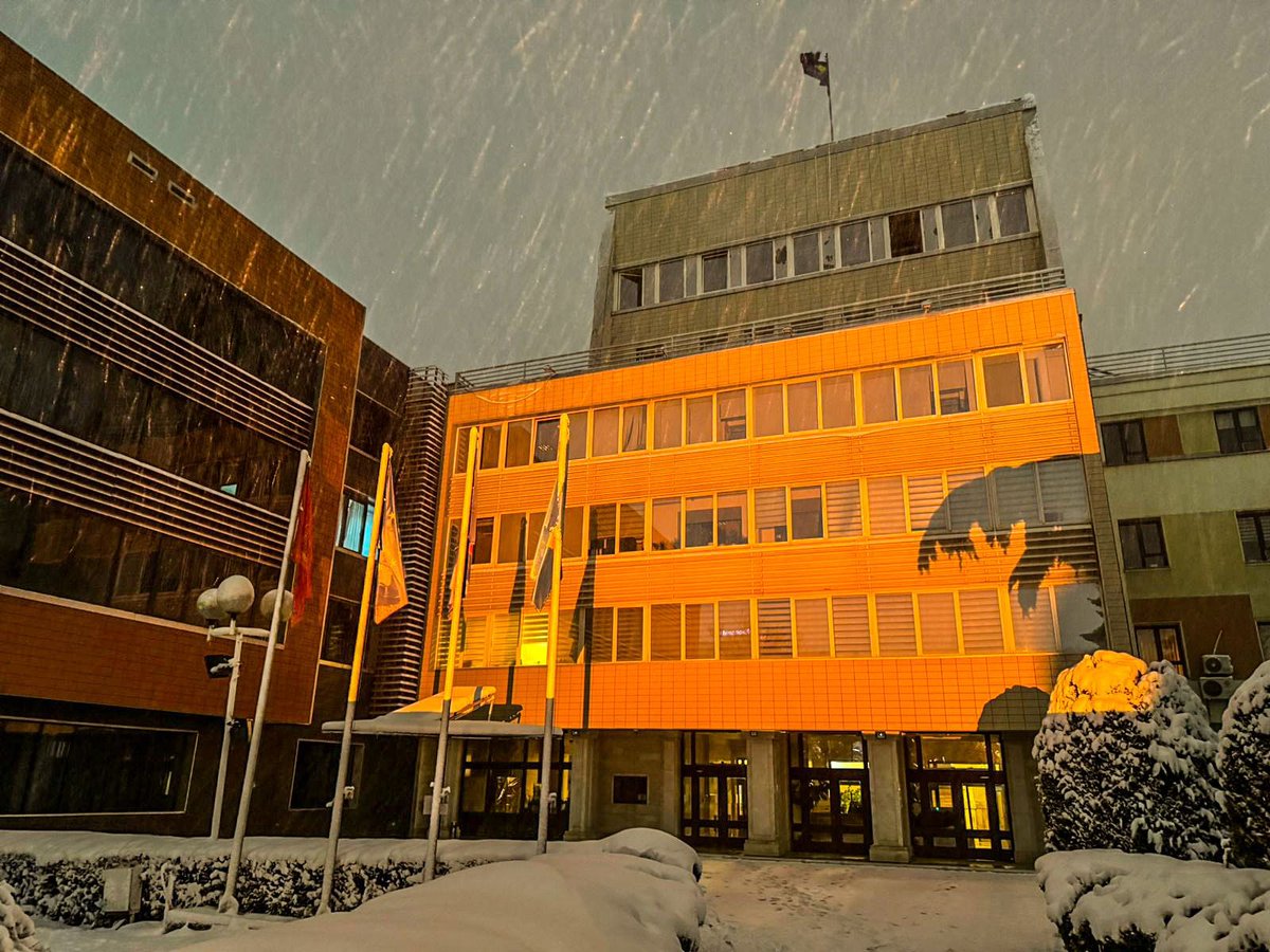 Violence against women &amp; girls has turned into a heartbreaking epidemic that devastates lives and shatters dreams.

We must be unwavering in our commitment to ensure justice for victims, and work tirelessly together towards a world free of fear, silence &amp; discrimination. #IDEVAW