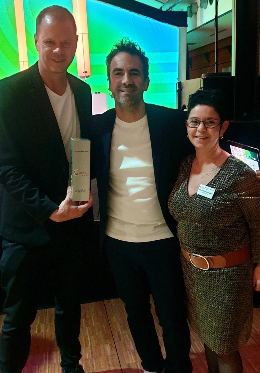 associationzicomatic tweet media