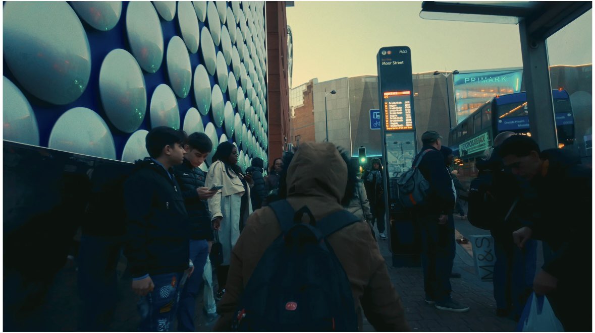 dijiaderogba's tweet image. ~ Screen Grabs from new street film - 

Shot on @DJIGlobal Osmo pocket 3 

#Streetfilm #djipocket3