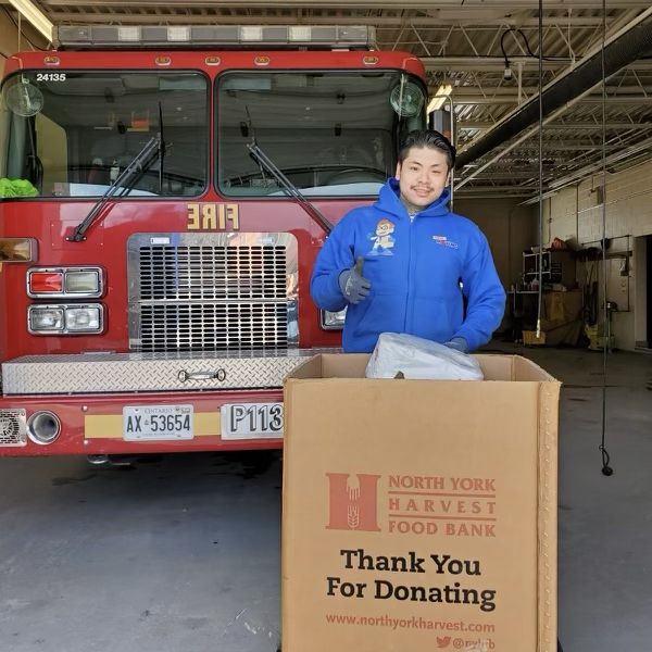 At Let's Get Moving, we're all about #community and giving back. 🌟 This month, we've donated essential food items to local fire stations and food banks. Your support makes every move a journey of compassion. Thank you for choosing us! 🤝🏡❤️ 

#FoodDonation #MovingCompany
