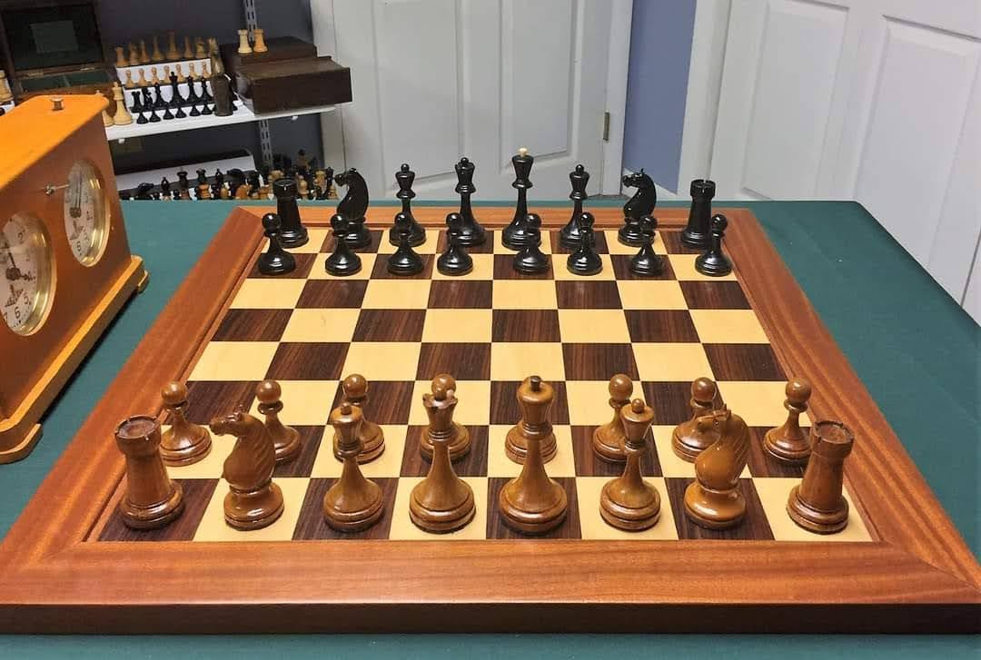 @chessbazaar Is this the flohr 2.0 set ?