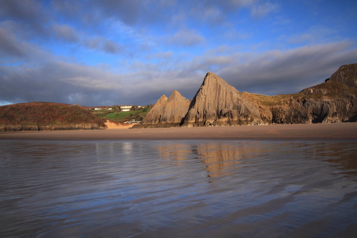 Three Cliffs Bay this morning… #Gower #WalesCoast #Wales