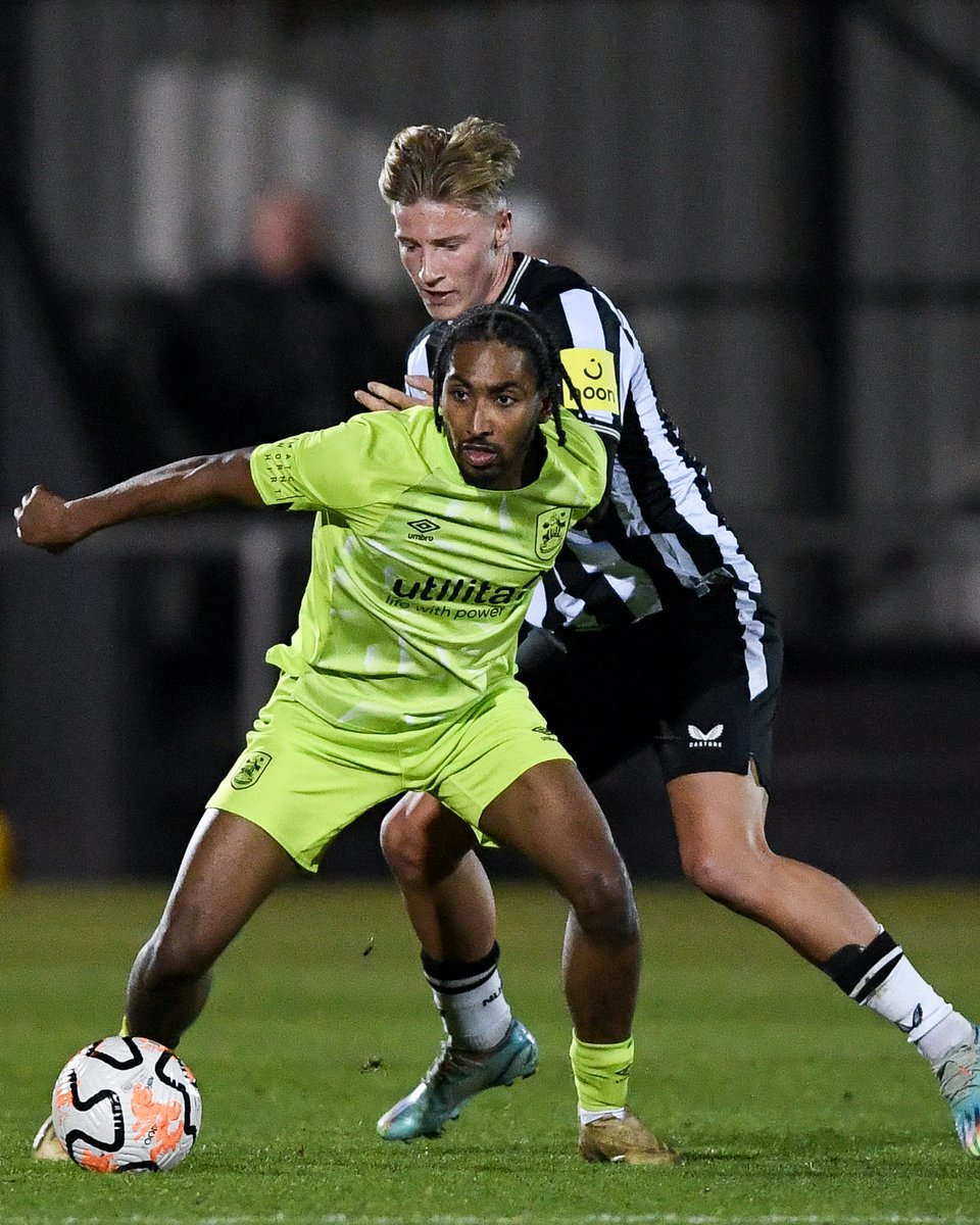 #PLCup RESULTS Birmingham 1-4 Crystal Palace Newcastle 0-1 Huddersfield