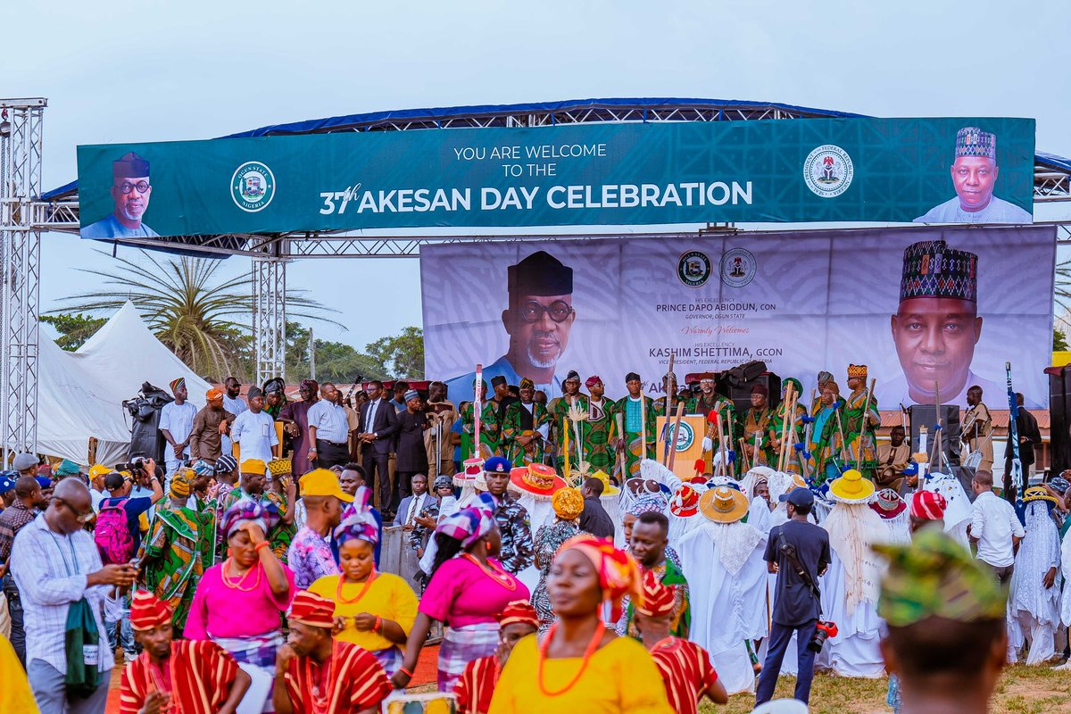 officialSKSM's tweet image. OUR DIVERSITY MUST BE OUR SOURCE OF STRENGTH - VP SHETTIMA

* Says Traditional Institution High On Tinubu's Priority List

"Ogun Now Template For Unity In Nigeria's Cultural Practices"

Vice President @KashimSM has said the traditional institution and its leaders are at the top