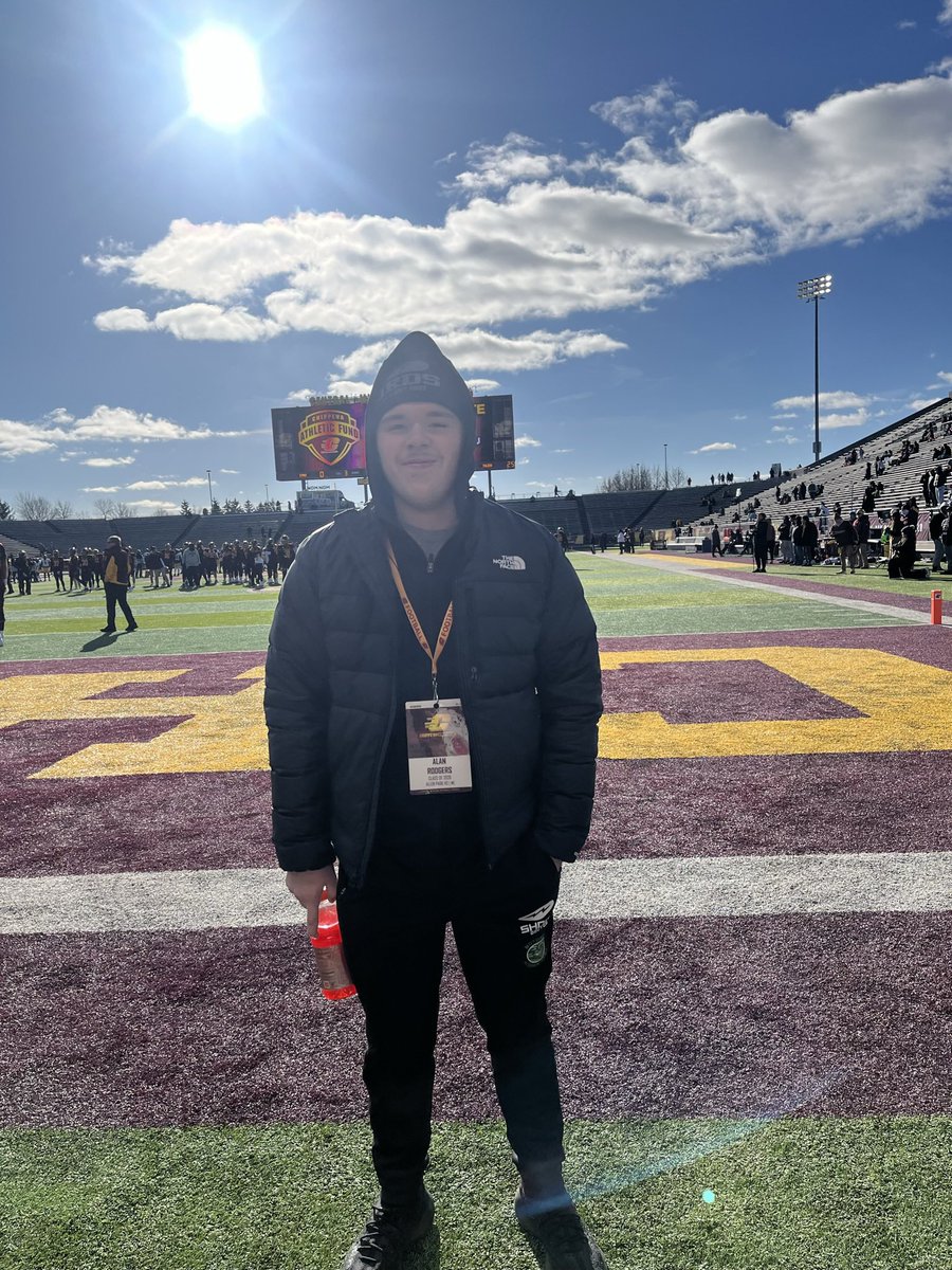 Alan Rodgers (@_alanrodg3rs) on Twitter photo Thanks for having me out yesterday. Hopefully be back soon! <a href="/CoachMikeMcGee/">Michael McGee</a> <a href="/CoachCalley21/">Chris Calley</a>
<a href="/whosnextacademy/">W N A 🤘🏾S E M I N O L E S 🏹</a> <a href="/MIexposure/">Michigan exposure</a> <a href="/PrepRedzoneMI/">Prep Redzone Michigan</a> <a href="/CoachAllenElite/">Jerrell Allen</a> Thanks for having me out yesterday. Hopefully be back soon! <a href="/CoachMikeMcGee/">Michael McGee</a> <a href="/CoachCalley21/">Chris Calley</a>
<a href="/whosnextacademy/">W N A 🤘🏾S E M I N O L E S 🏹</a> <a href="/MIexposure/">Michigan exposure</a> <a href="/PrepRedzoneMI/">Prep Redzone Michigan</a> <a href="/CoachAllenElite/">Jerrell Allen</a>