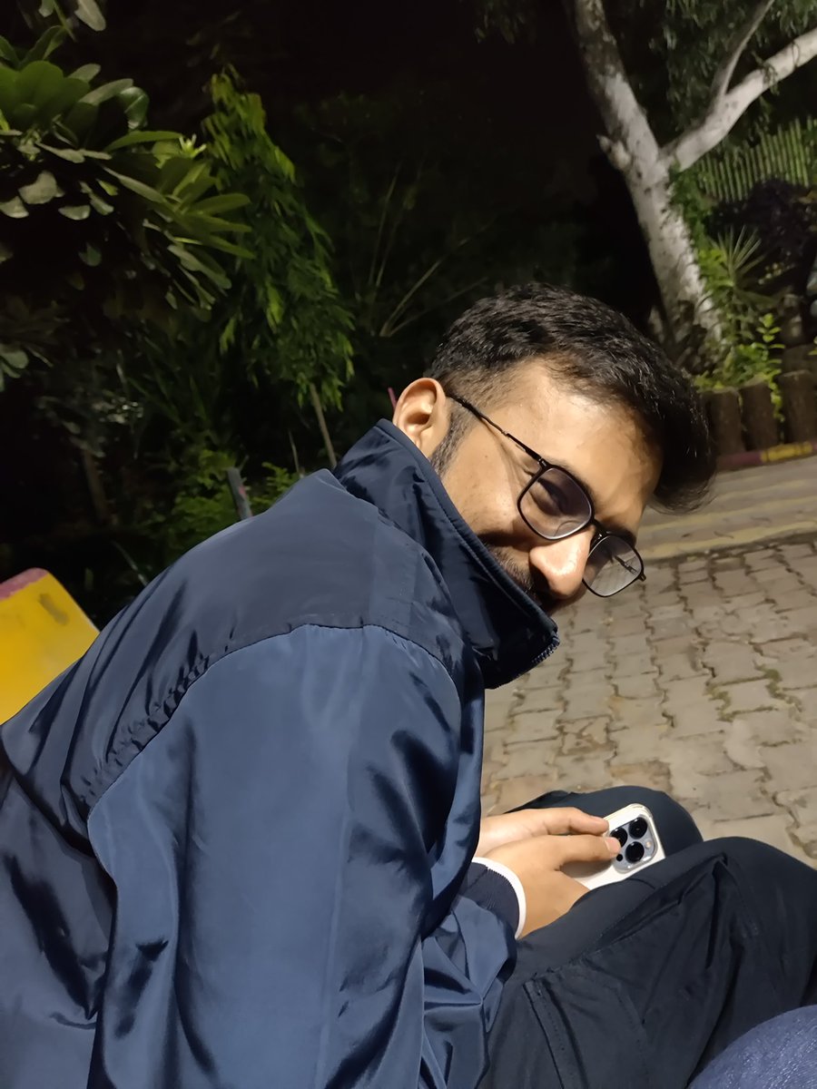 PoorPoplu tweet picture