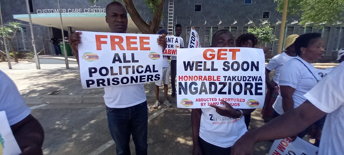 Citizens in Namibia marched in the streets of Windhoek. #FreeJobSikhala #FreshElections #StoptheAbductions @advocatemahere @adv_fulcrum @Cde_Ostallos @nelsonchamisa @Cde_Wombe @CCCDiaspora @ngadziore