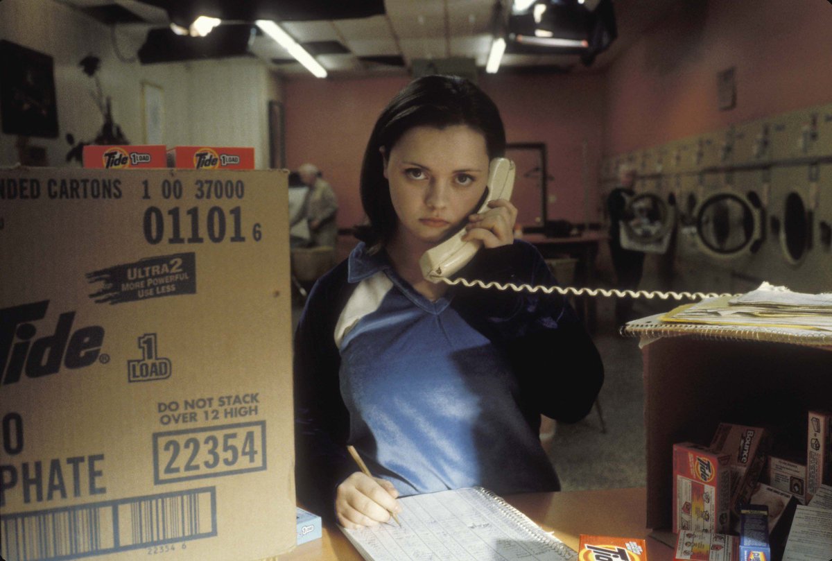 vincegallodaily's tweet photo. christina ricci shot by john waters https://t.co/MGvxxN3vQh