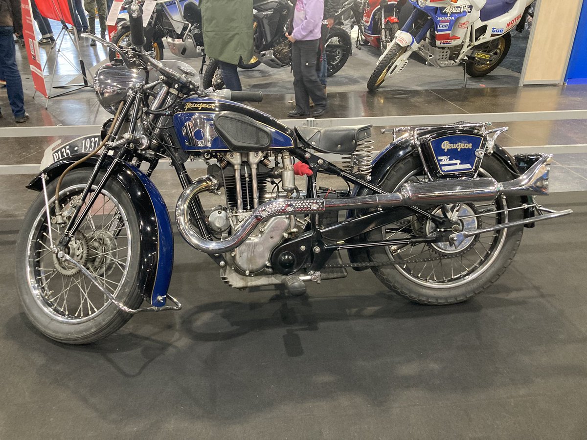 At “Salon Moto Légende” in Paris today. The big annual European show for collectors’ motorbikes 

At Peugeot we display some of our most iconic models, like this Peugeot P135 from 1937. Proud of our brand, proud of our brilliant heritage, since 1898 in Beaulieu Mandeure (Doubs)