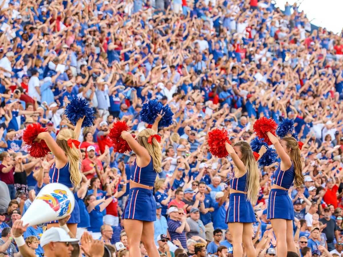 Remember to tune into the @KUfootball game against Cincinnati starting at 6:30 p.m. Looking to join fellow #Jayhawks? Follow the link below to find your closest watch party and opt in to #KU watch party notifications! kualumni.org/watch-sites/ #RockChalk #KUAlumni