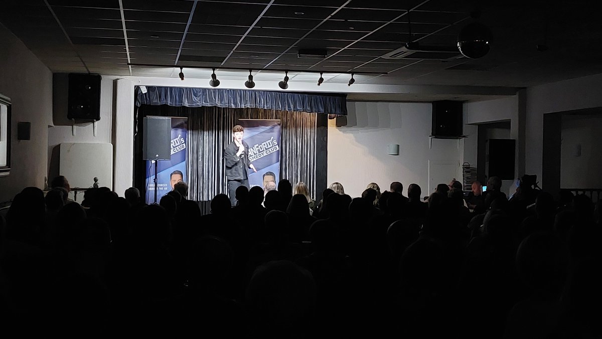 ManfordsComedy's tweet photo. What a night we had in CHEADLE last night at @CheadleClub Wall to wall party people having a great time with the wonderful @Cruella1 @sserranocomic @SimonWozniak1 @pbell182 🤣
Tickets fly out fast for these shows, so get yours early
and come and join us
🎟️https://t.co/dg1Ve9YBl3 https://t.co/PG6BlUzKVa