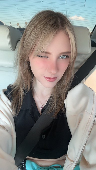 On my way to work 🥰💖 can you guess what site? https://t.co/oqGHh9O6wp