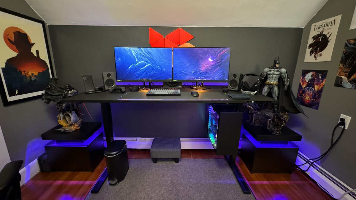 AveDeusMortis's tweet image. #gameroom #pcgaming #computersetup #pcsetup #gamer #gamingpc #gamingsetup