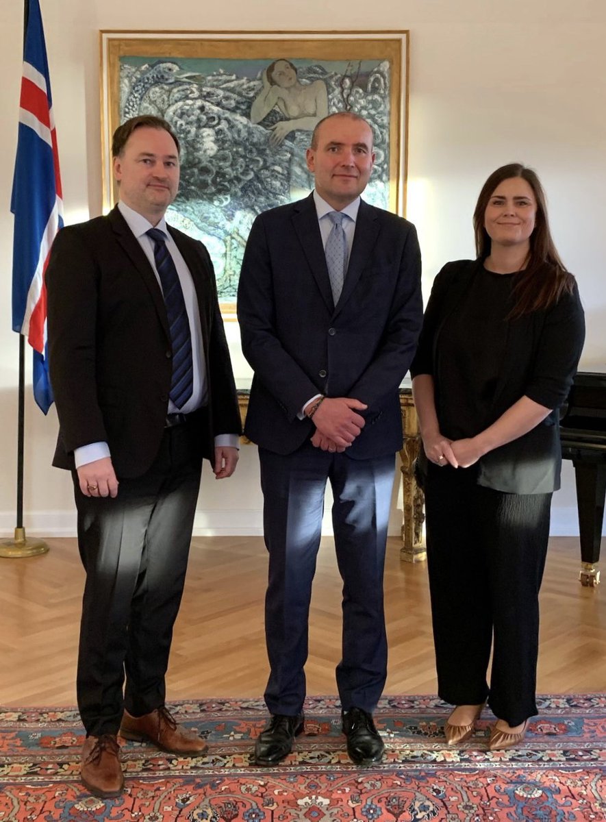 We were deeply honored to be invited to the presidential residence at Bessastaðir yesterday, to meet the President of Iceland, Guðni Th. Jóhannesson, to discuss how Iceland leads climate action in golf through our study of land carbon flows and stocks in all of its sixty courses.