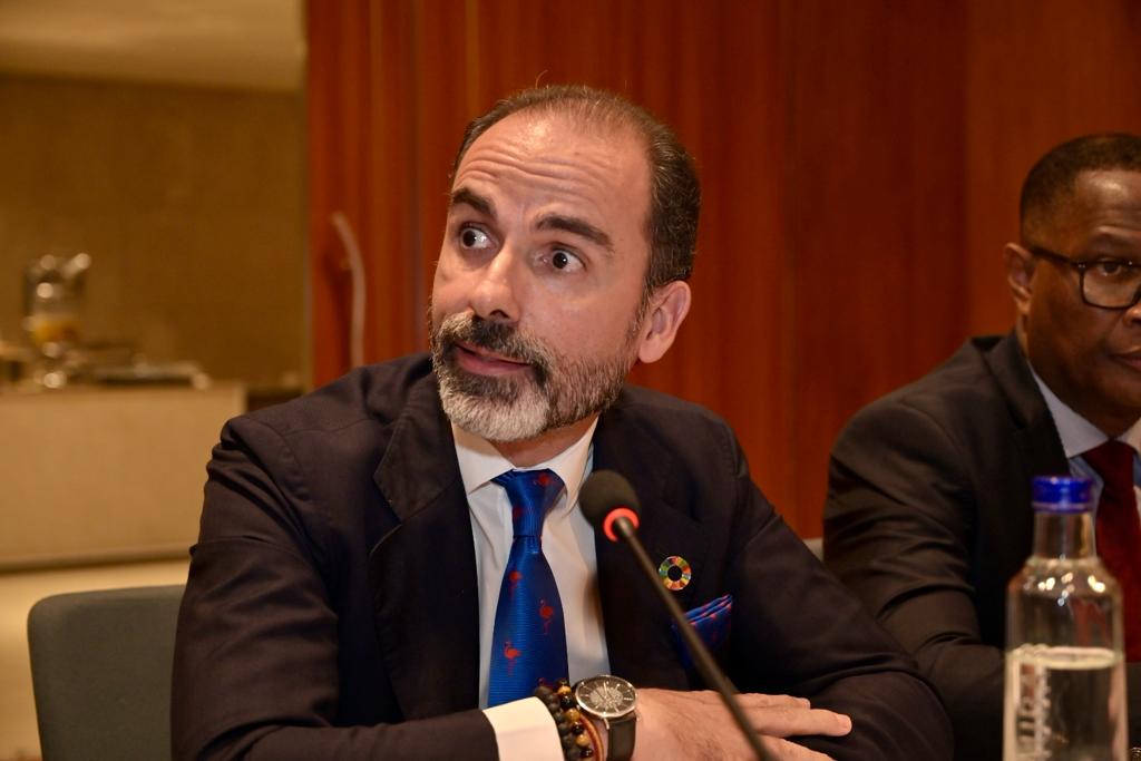 Amado_de_Andres's tweet image. Inspiring discussion w/ @AminaJMohammed on @UN creating true value in Senegal &amp;amp; the region: Fighting #Cybercriminality &amp;amp; #IFFs in Illegal Gold Mining in the Sahel. Kudos to @AminataMaiga20 @MarDieye &amp;amp; SRSG Simão of @UN_UNOWAS