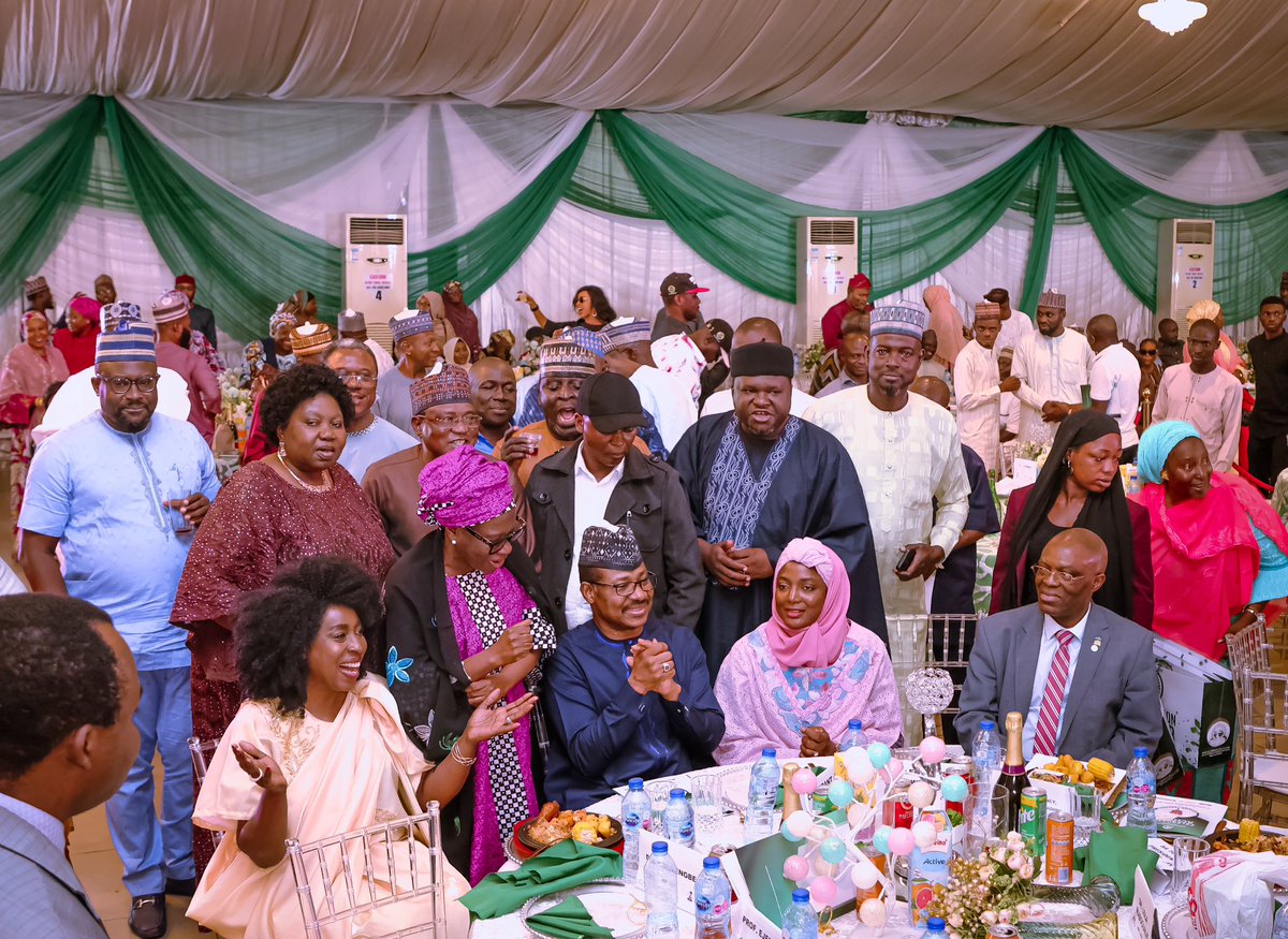 drfaisalshuaib's tweet photo. The sendforth organized by NPHCDA and our esteemed partners was not just a farewell but a testament to the collective spirit that fueled our mission to provide primary healthcare services to every corner of Nigeria. The dedication of this team knows no bounds.

1/4 https://t.co/kcXb2lLleB