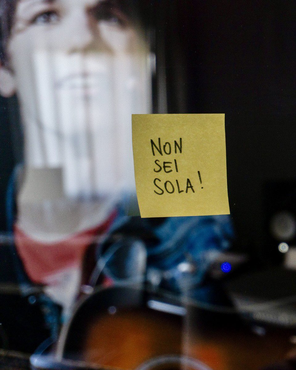 STMusicale's tweet photo. I nostri #allievi attori sostengono la 𝐆𝐢𝐨𝐫𝐧𝐚𝐭𝐚 𝐢𝐧𝐭𝐞𝐫𝐧𝐚𝐳𝐢𝐨𝐧𝐚𝐥𝐞 𝐩𝐞𝐫 𝐥’𝐞𝐥𝐢𝐦𝐢𝐧𝐚𝐳𝐢𝐨𝐧𝐞 𝐝𝐞𝐥𝐥𝐚 𝐯𝐢𝐨𝐥𝐞𝐧𝐳𝐚 𝐜𝐨𝐧𝐭𝐫𝐨 𝐥𝐞 𝐝𝐨𝐧𝐧𝐞 affinché la cultura del rispetto e della parità di genere siano patrimonio di tutti. #25Novembre2023 https://t.co/02JQz7QTyK