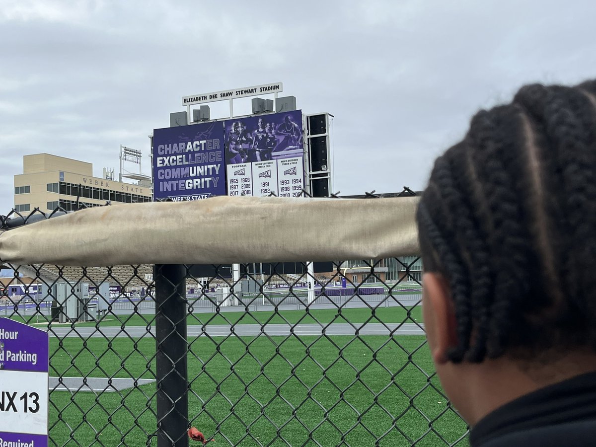 IzaiahHolley's tweet photo. Had a great time visiting colleges today. https://t.co/JS5AZQvakr