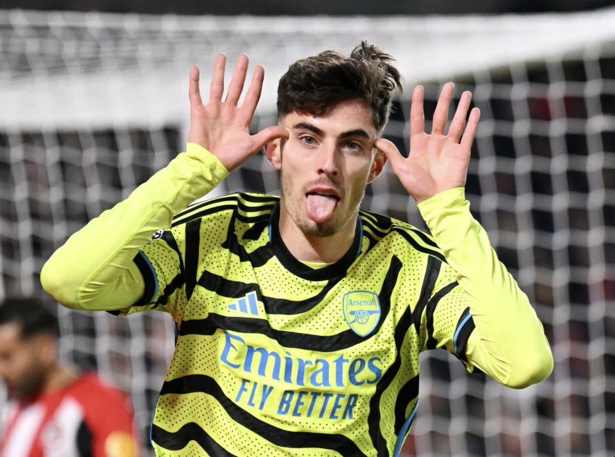 قمة البرميرليج فاز بها أرسنال 🔥
#ManCityvsLiverpool