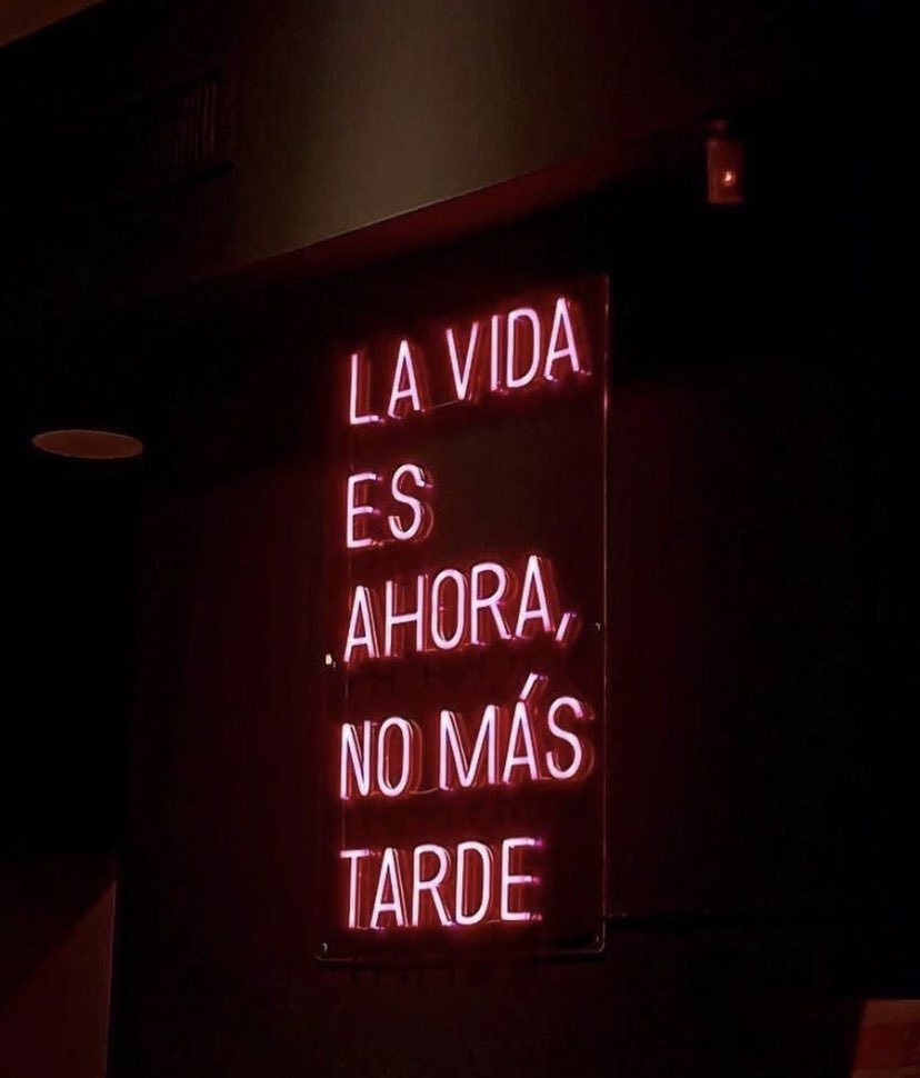 _hellopamy_'s tweet photo. #ora #vita #life #noi https://t.co/sOLKhdEkrC