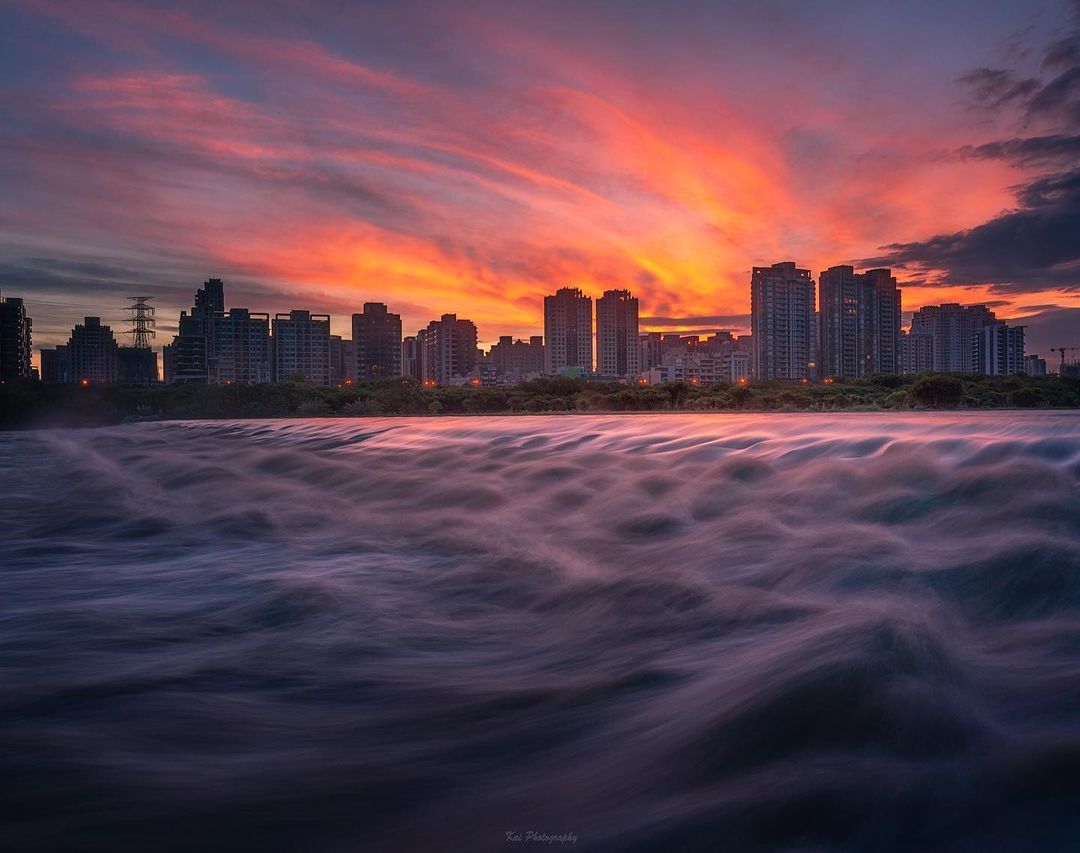 I came from afar to have an appointment with you.