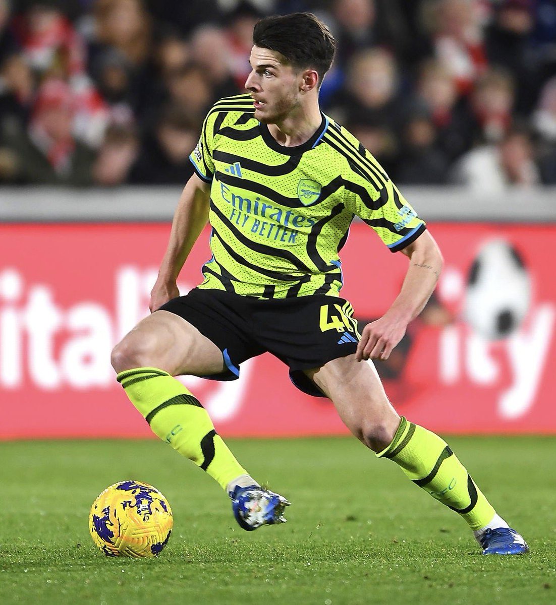 Monumental display from Declan Rice. Astonishing once again. £105m is proving to be a bargain. 🏅