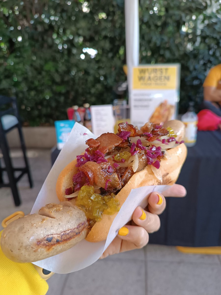 Hoy y mañana visítanos en Guadalajara #104 Colonia Roma #TraficoBazar 🌭🍻 #CDMX